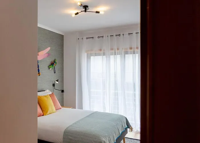 Caldas W/ Ac & Fast Net דירה *